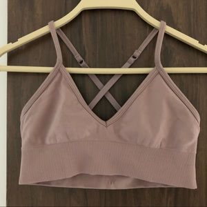 Lululemon sports bra size 4